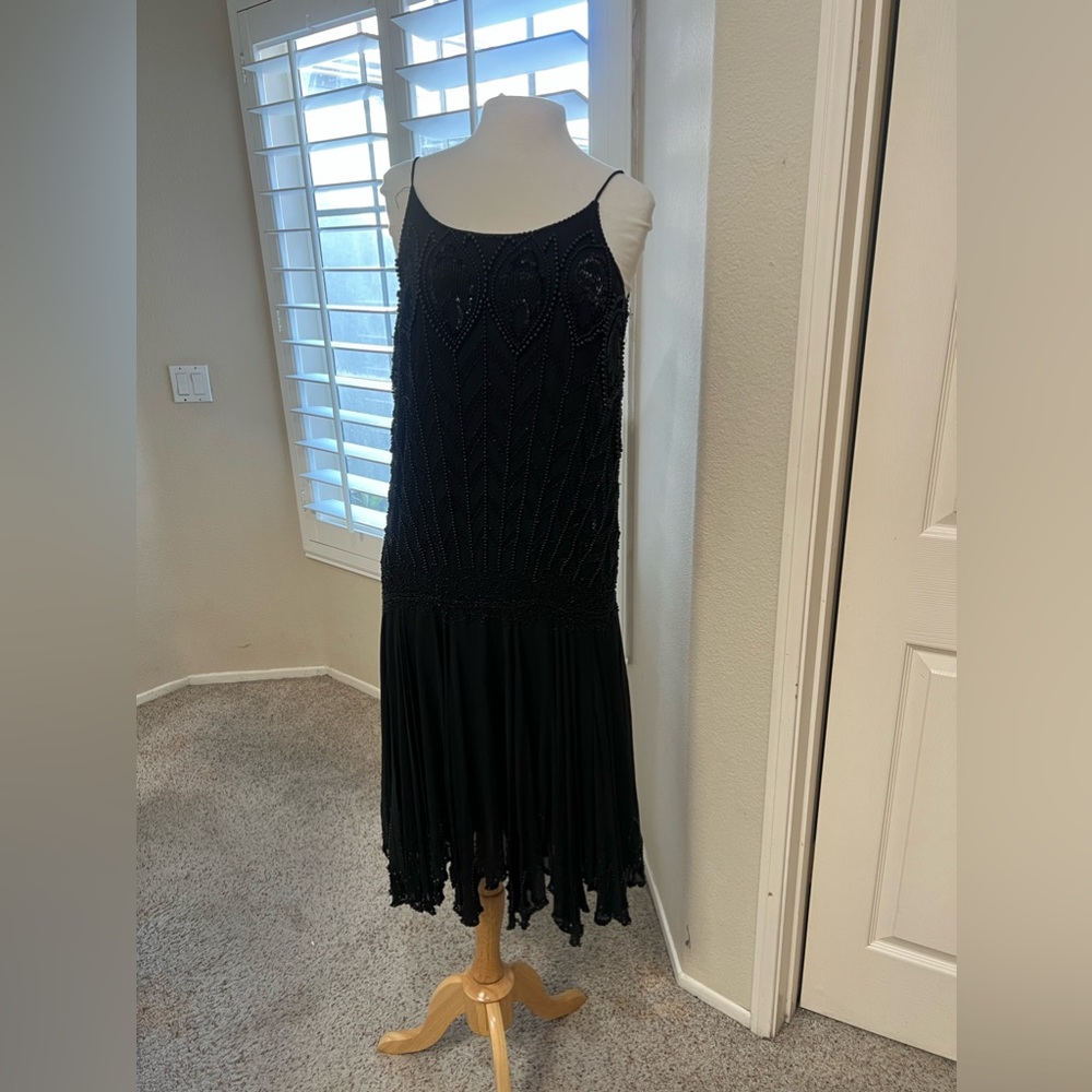 Vintage 80s Sho Max Silk Black beaded flapper spaghetti straps slip dress‎